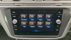 Volkswagen Tiguan 2.0 TDI 4Motion R-Line 5dr DSG Diesel Estate